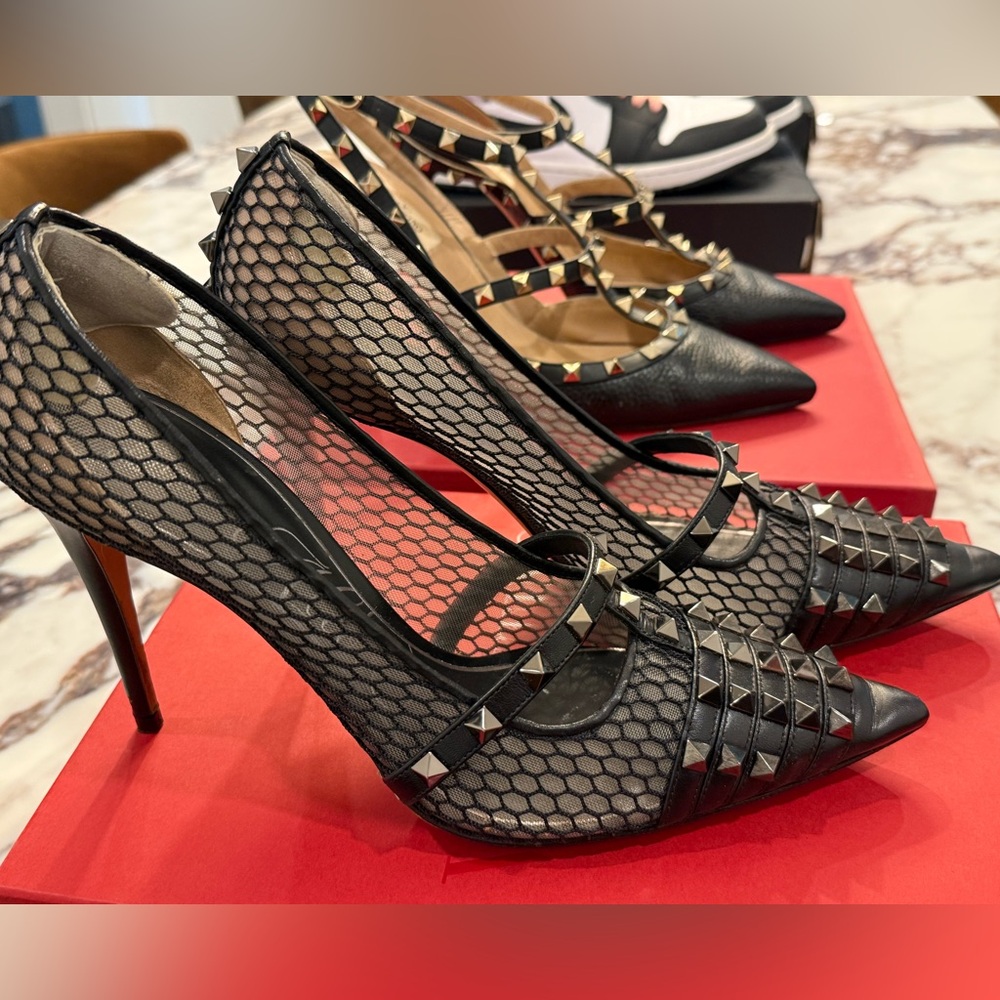 Valentino Garavani Black Mesh Rockstud Pointed-Toe Pumps